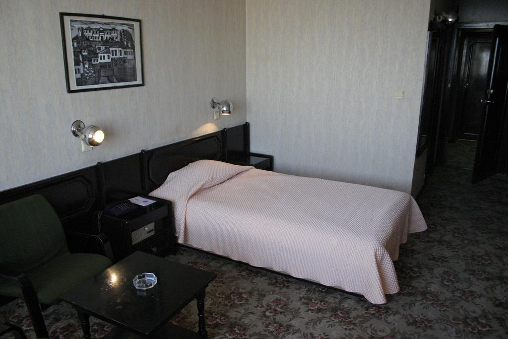 Hotel Bulgaria Dobrich Phòng bức ảnh