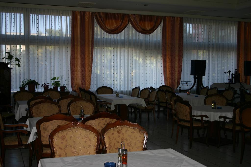 Hotel Bulgaria Dobrich Ngoại thất bức ảnh