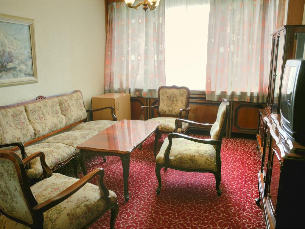Hotel Bulgaria Dobrich Phòng bức ảnh