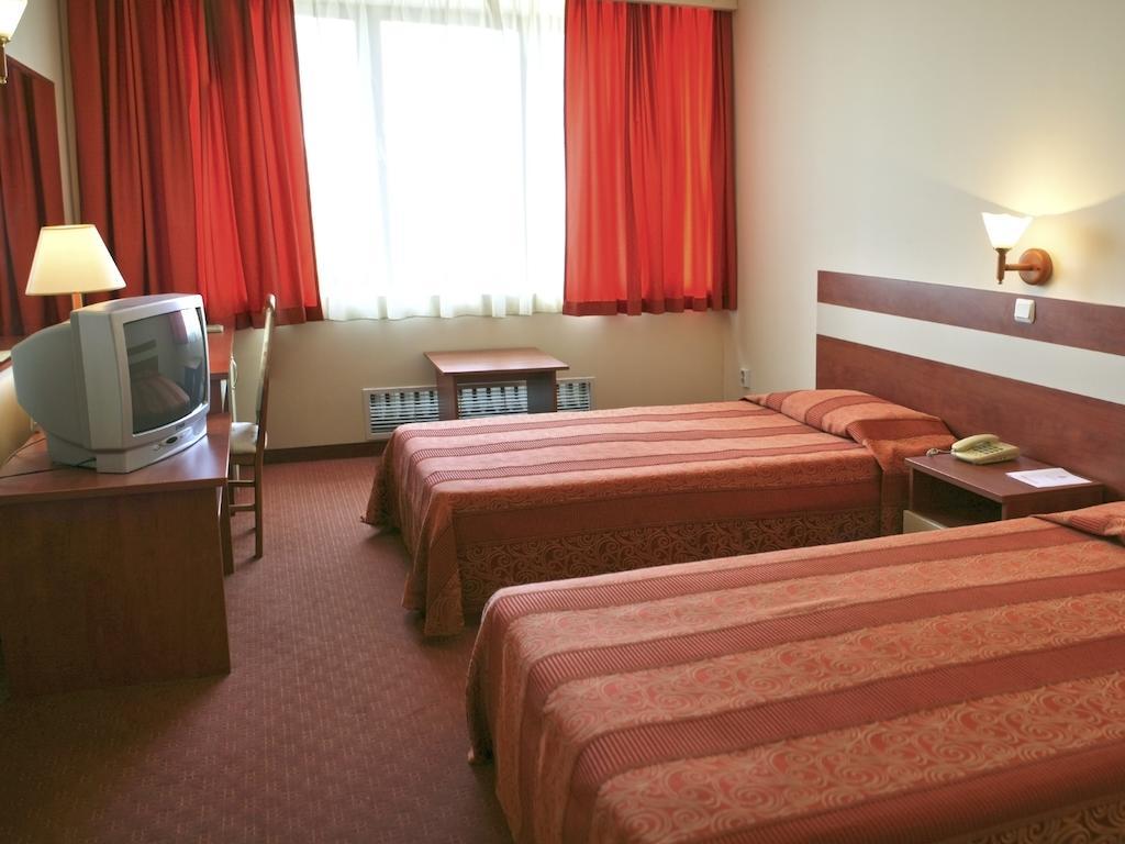 Hotel Bulgaria Dobrich Phòng bức ảnh