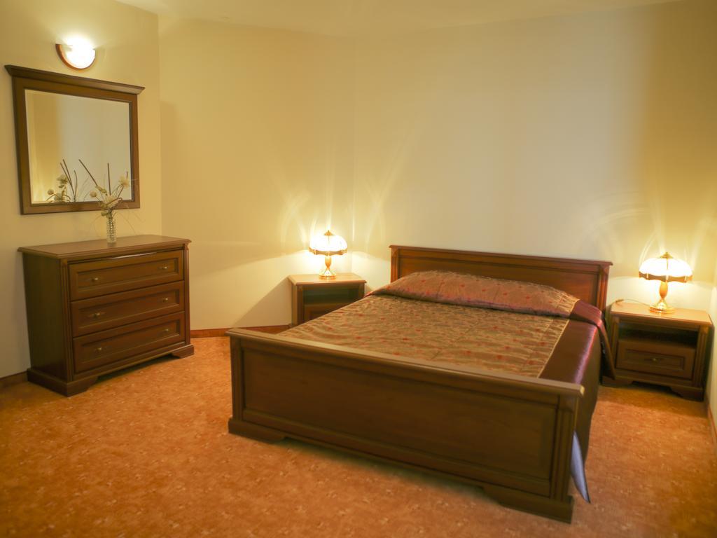 Hotel Bulgaria Dobrich Phòng bức ảnh